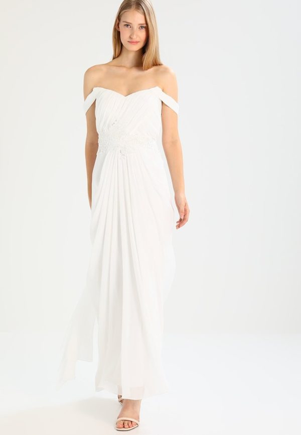 Свадебная мода 2023: белое платье